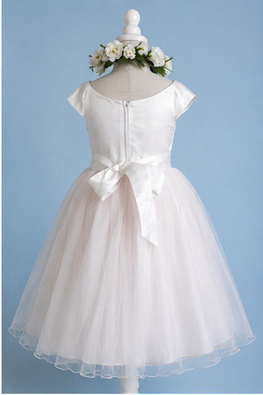 Robe Séraphine, le nœud dans le dos