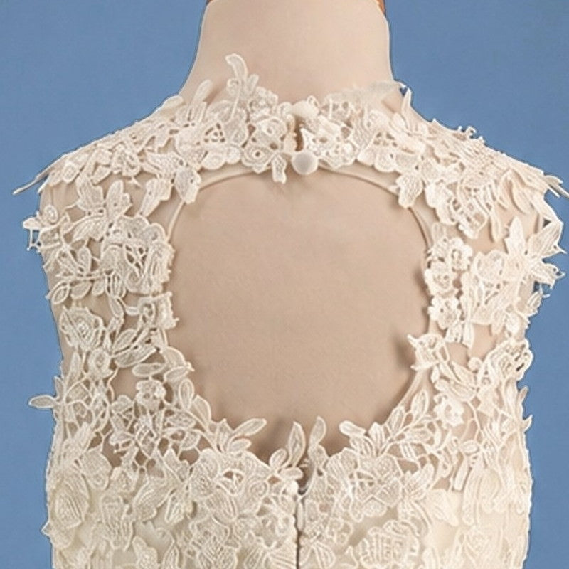 Détail photographique du dos de la robe Héloïse.