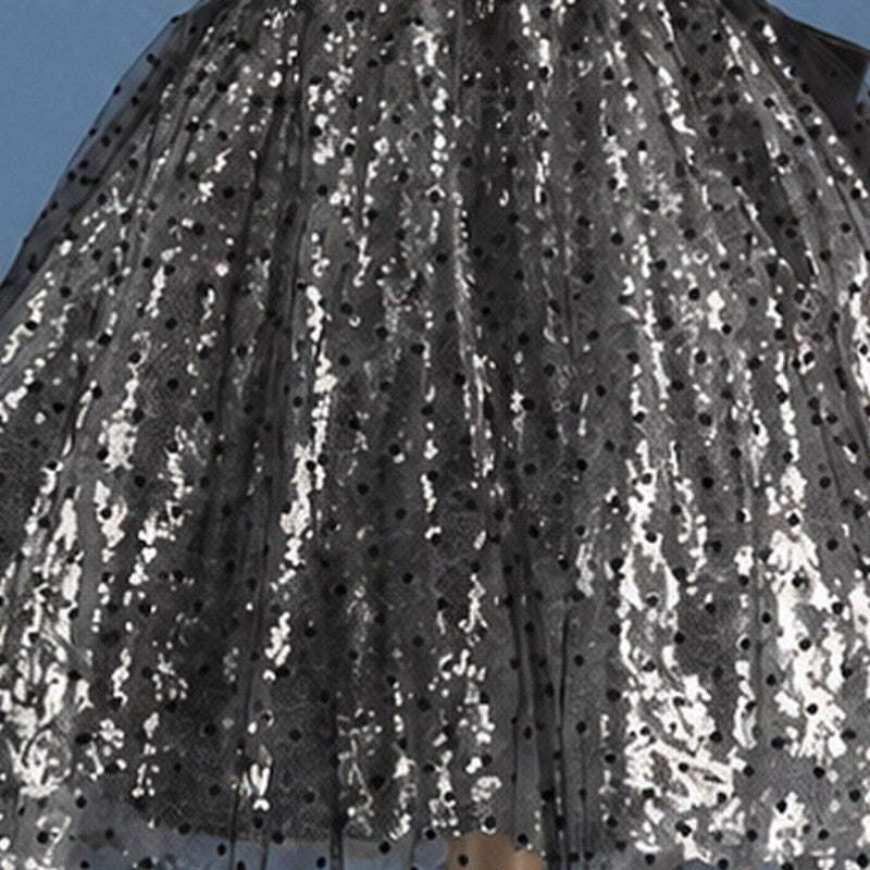 Détail photographique de la jupe de la robe Céleste.