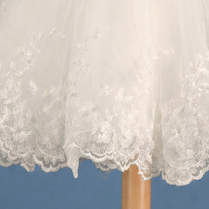 Détail photographique de la jupe de la robe Madeleine.